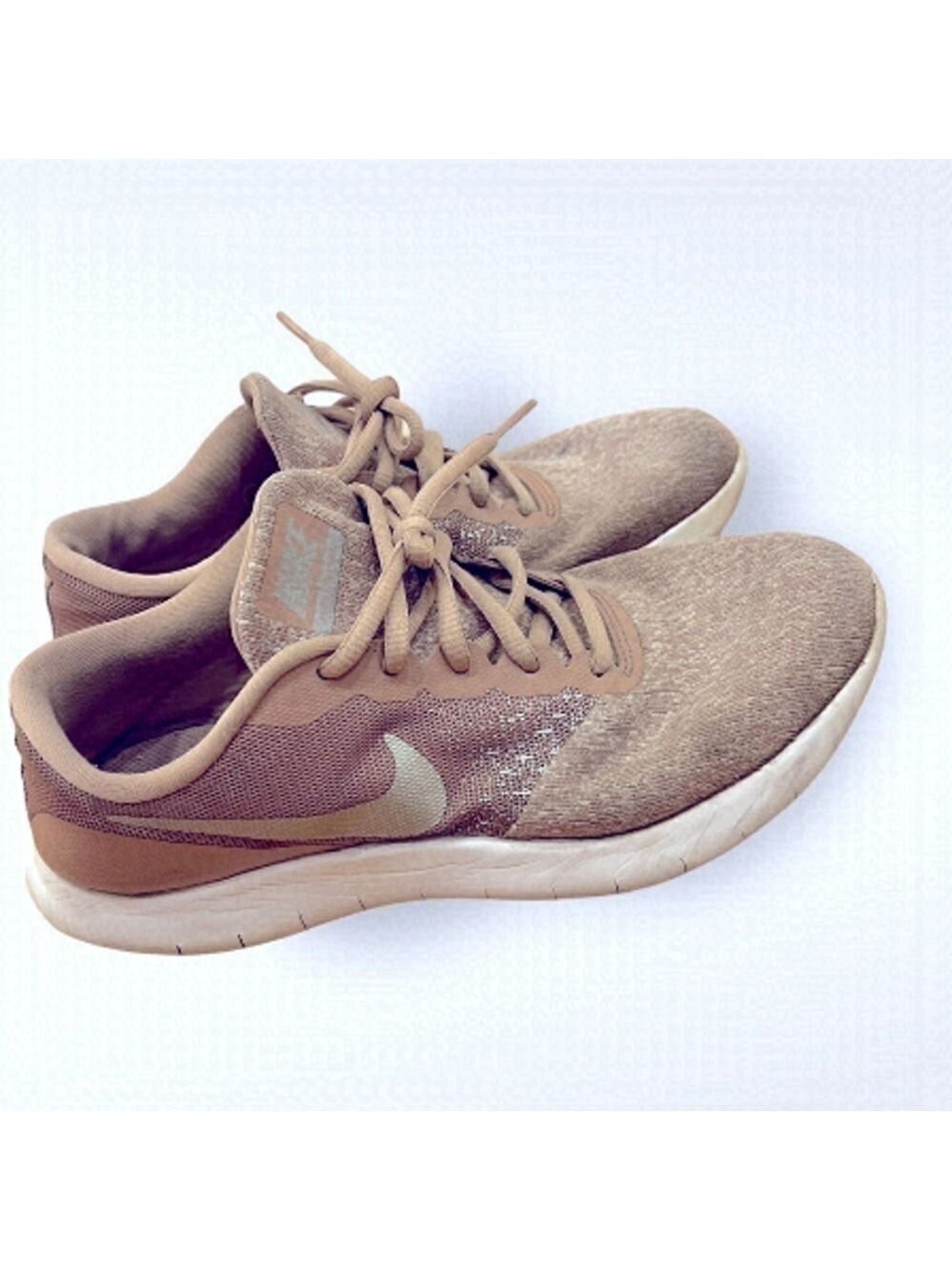ROSE Nike Runners. Size 7.5.